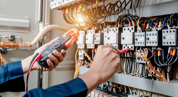 Best Electrical Repair Services  in Campbell, FL